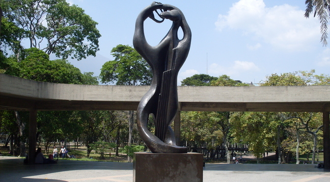 Escultura en bronce de Henri Laurens