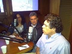 El profesor Carlos Genatios durante la entrevista en “UCV Tierra de Todos”
